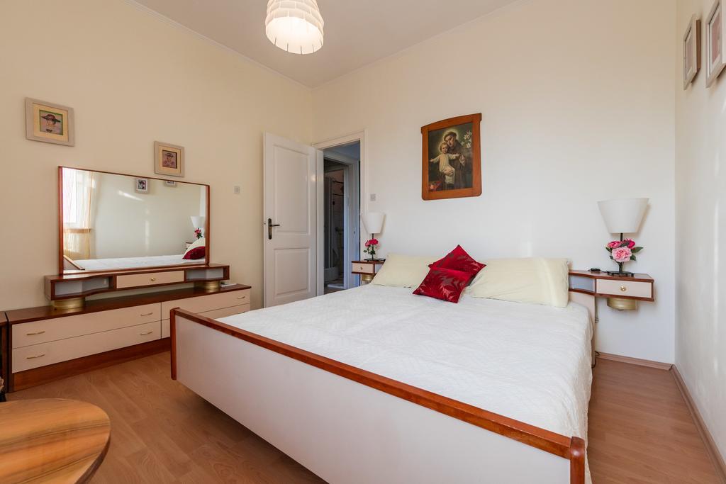 Komiža Apartments Kastelani מראה חיצוני תמונה