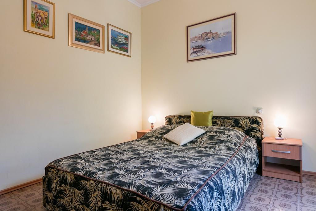 Komiža Apartments Kastelani מראה חיצוני תמונה