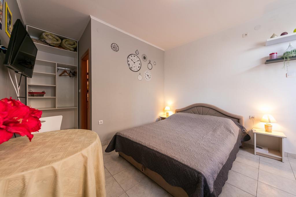 Komiža Apartments Kastelani מראה חיצוני תמונה