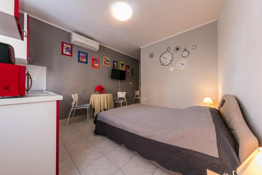 Komiža Apartments Kastelani מראה חיצוני תמונה